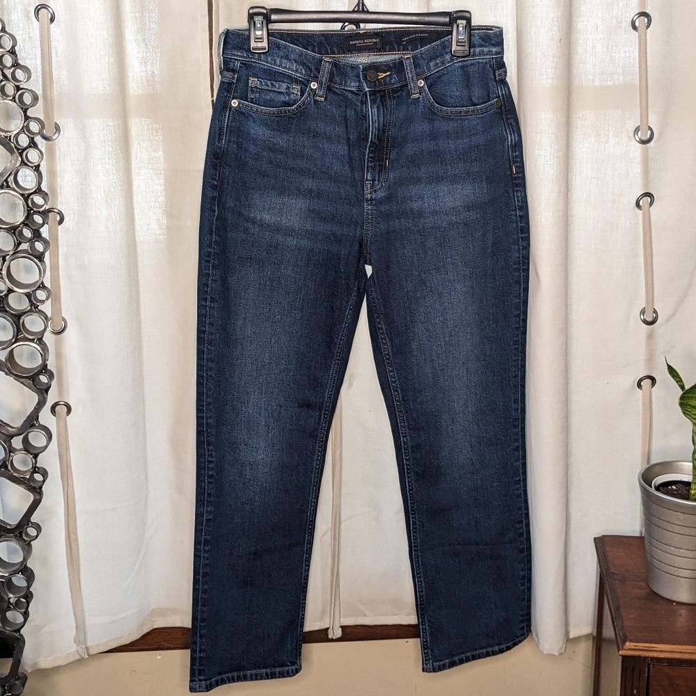 Banana Republic dark wash high rise straight jeans 29